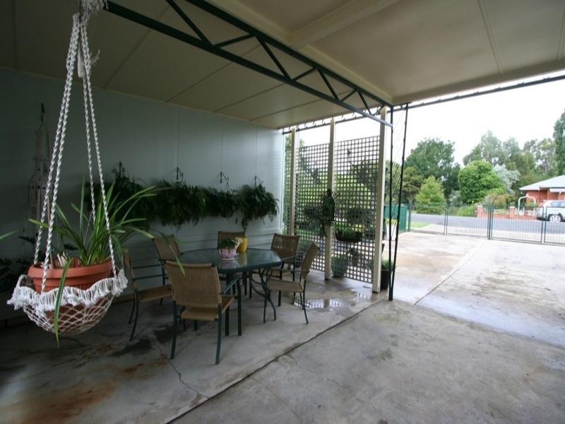 174 Manners Street, Tenterfield NSW 2372