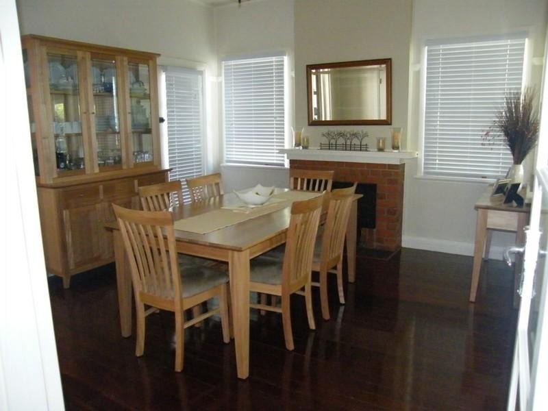 166 Bulwer Street, Tenterfield NSW 2372