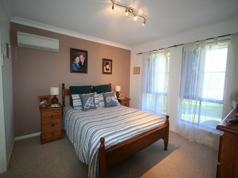 24 Laird Street, Tenterfield NSW 2372