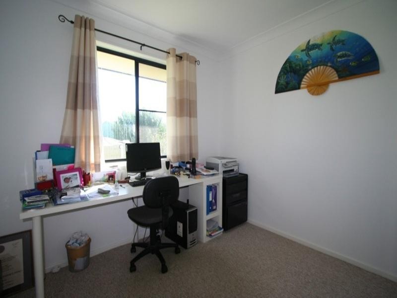 24 Laird Street, Tenterfield NSW 2372