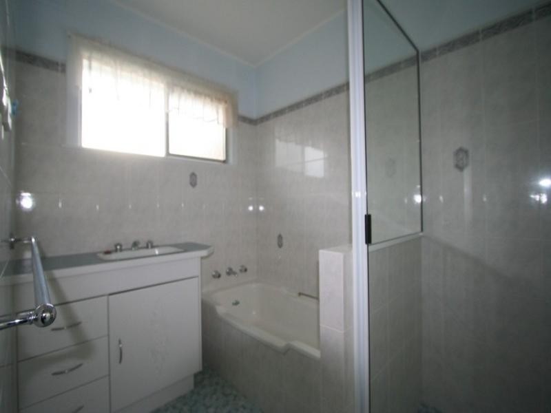 186 Logan Street, Tenterfield NSW 2372