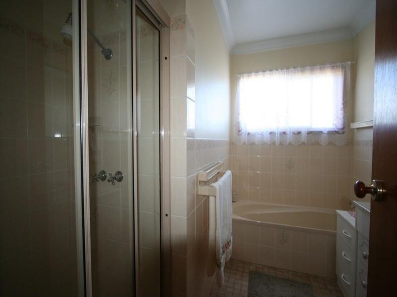 1 Roos Road, Tenterfield NSW 2372