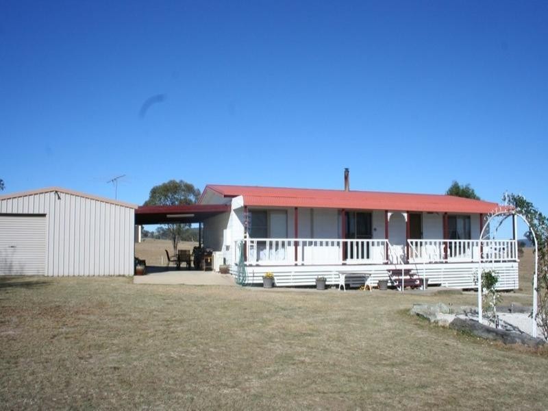 1 Roos Road, Tenterfield NSW 2372