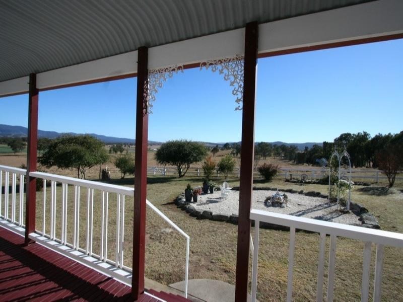 1 Roos Road, Tenterfield NSW 2372