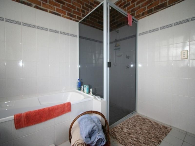 27 George Street, Tenterfield NSW 2372