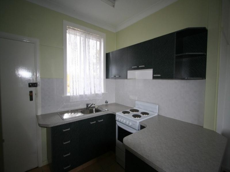 106 Douglas Street, Tenterfield NSW 2372