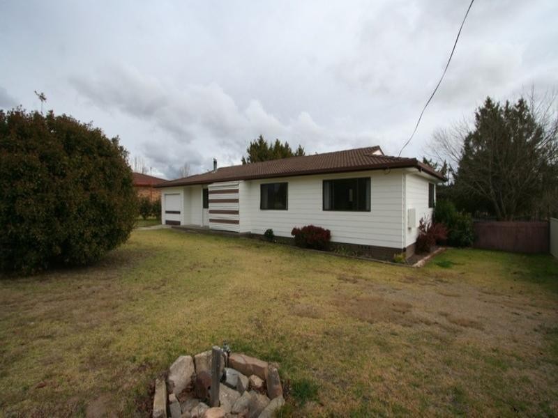 198 Pelham Street, Tenterfield NSW 2372