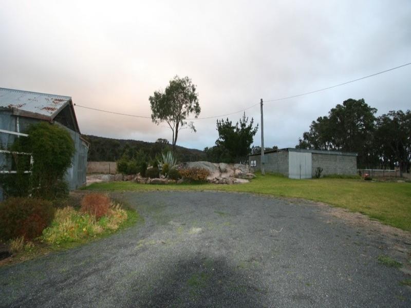 184 Paling Road, Wallangarra QLD 4383