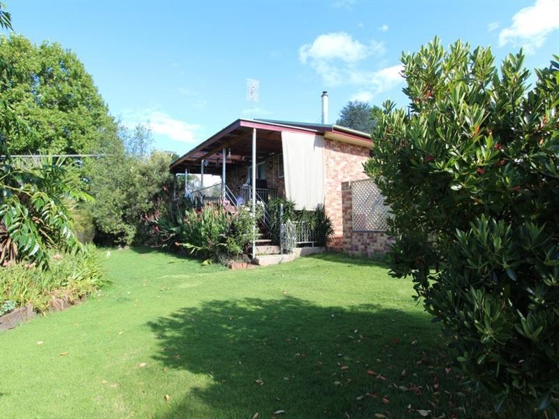 4 Wood Street, Tenterfield NSW 2372