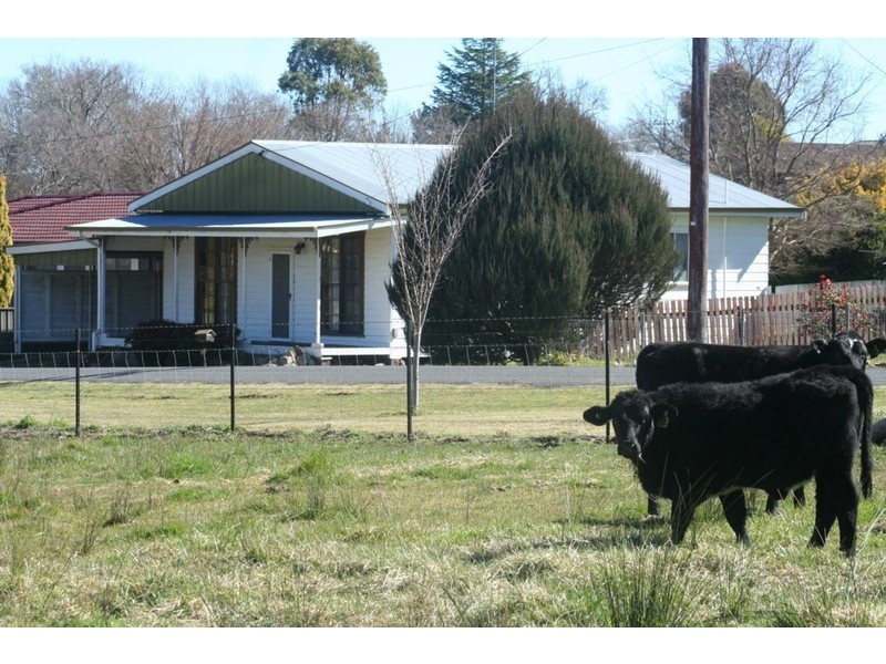 138 Molesworth Street, Tenterfield NSW 2372