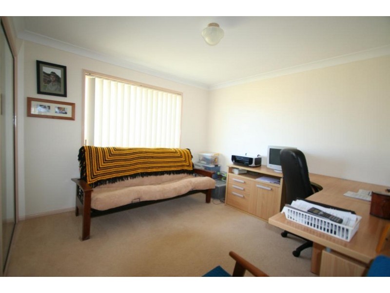 37 Scott Street, Tenterfield NSW 2372