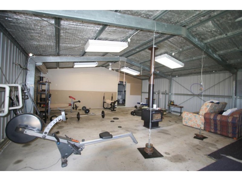 37 Scott Street, Tenterfield NSW 2372