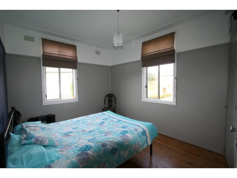 2 Jubilee Street, Tenterfield NSW 2372