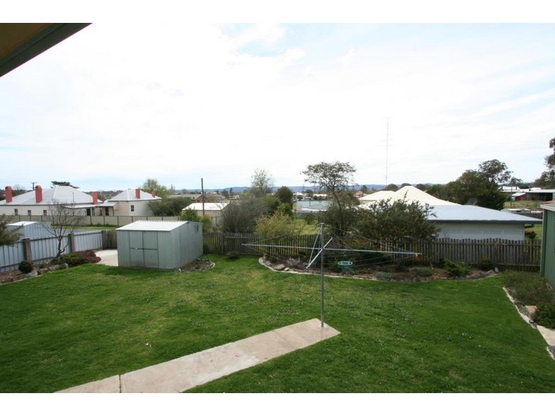 2 Jubilee Street, Tenterfield NSW 2372