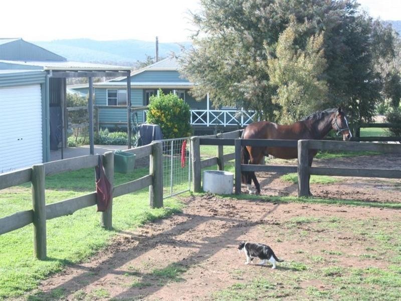 33 Geyers Road, Tenterfield NSW 2372