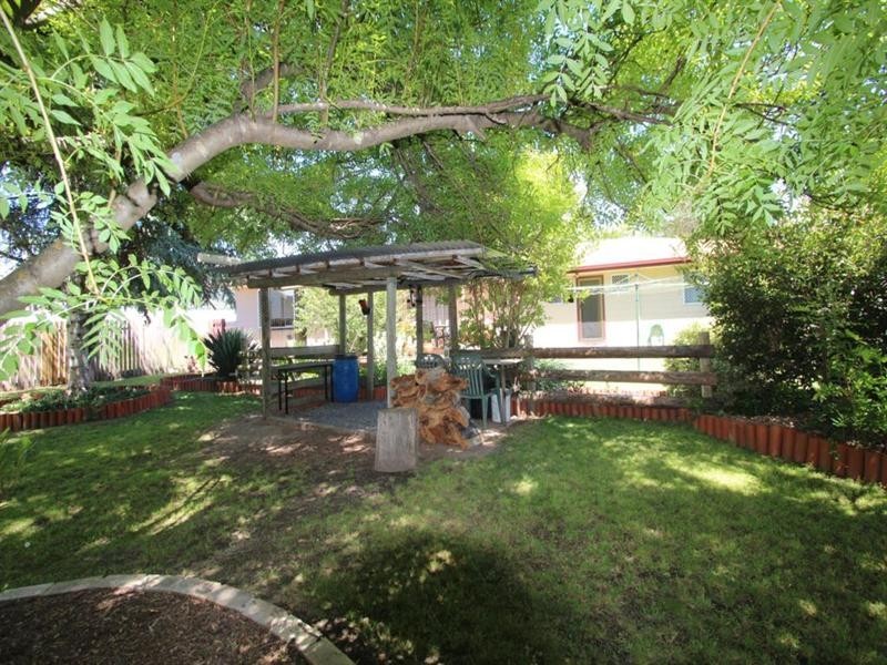 91 Logan Street, Tenterfield NSW 2372