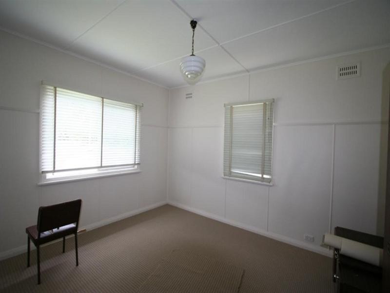 132 Bulwer Street, Tenterfield NSW 2372