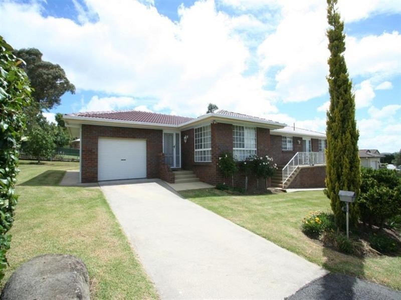 50 Petrie Street, Tenterfield NSW 2372