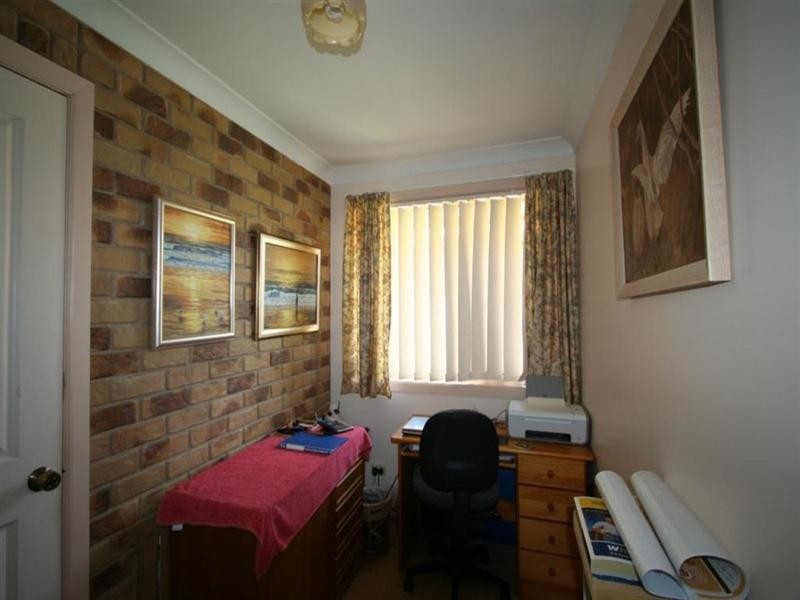 28 East Street, Tenterfield NSW 2372