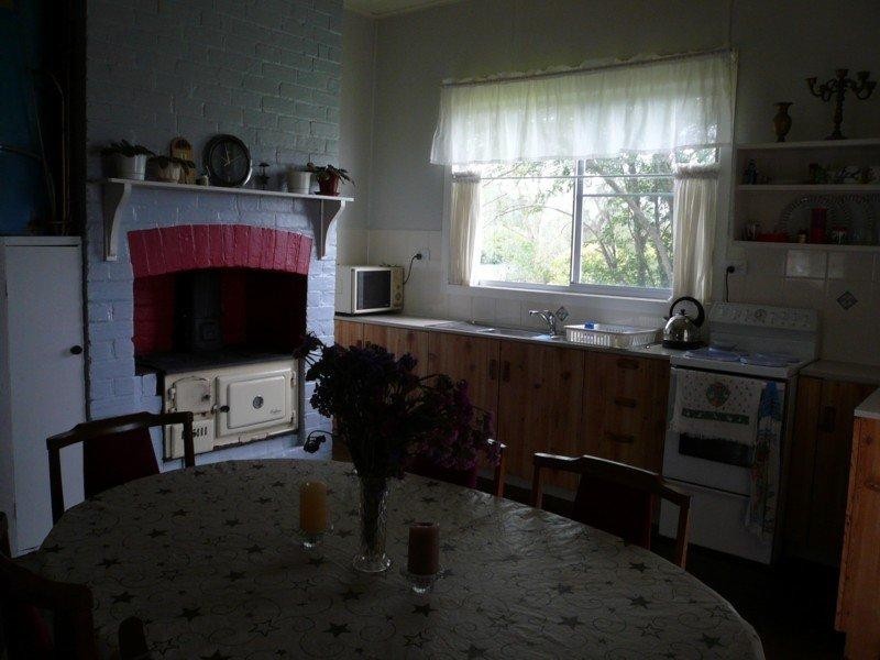 77 Bulwer Street, Tenterfield NSW 2372