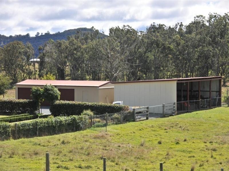 825 Scrub Road, Tenterfield NSW 2372
