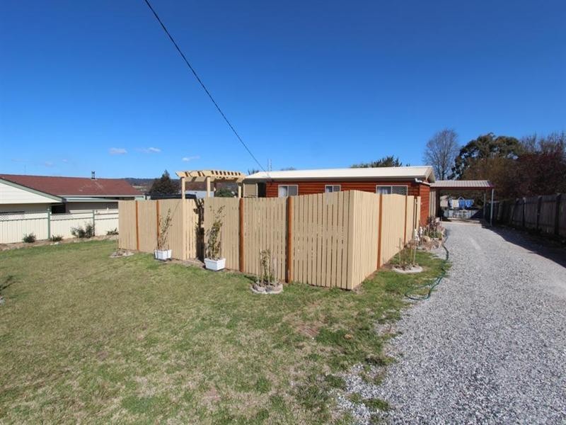 105 Cowper Street, Tenterfield NSW 2372