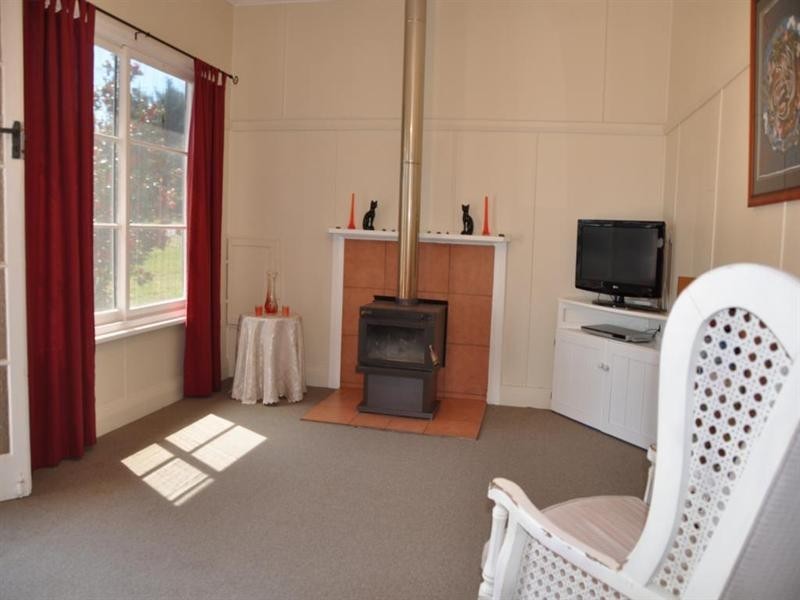 139 Petre Street, Tenterfield NSW 2372