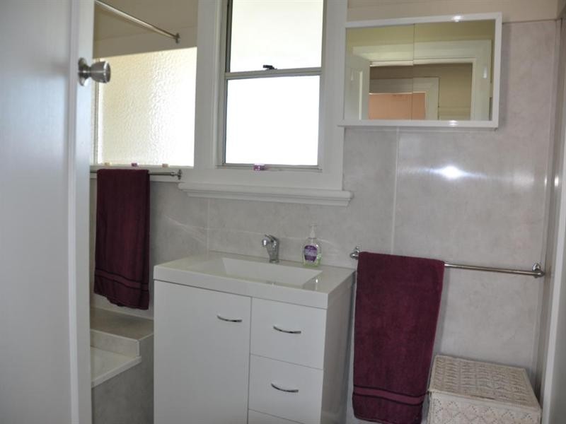 139 Petre Street, Tenterfield NSW 2372