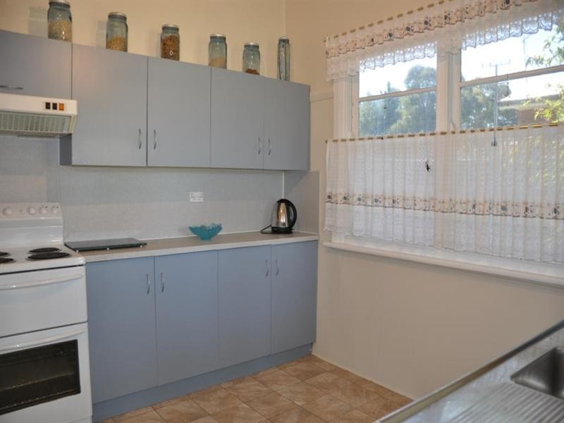 139 Petre Street, Tenterfield NSW 2372