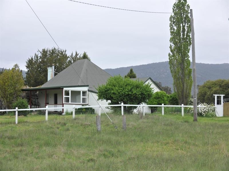 6133 New England Highway, Tenterfield NSW 2372