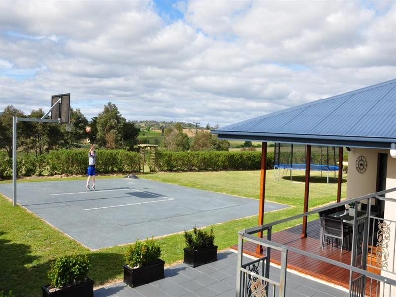 159 Bellevue Road, Tenterfield NSW 2372