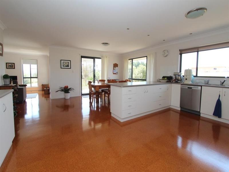 165 Cowper Street, Tenterfield NSW 2372