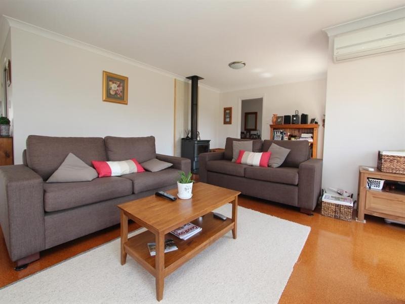 165 Cowper Street, Tenterfield NSW 2372