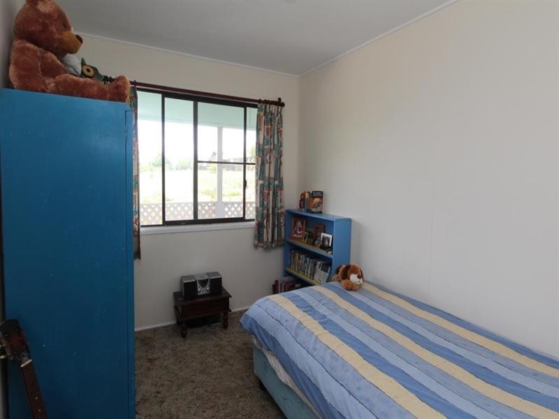 215 East Street, Tenterfield NSW 2372