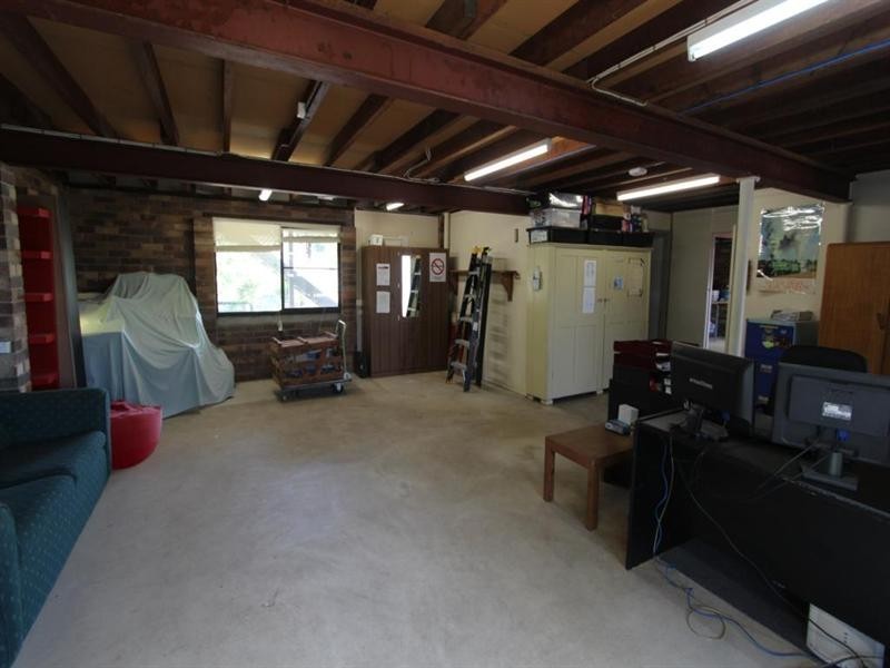 215 East Street, Tenterfield NSW 2372