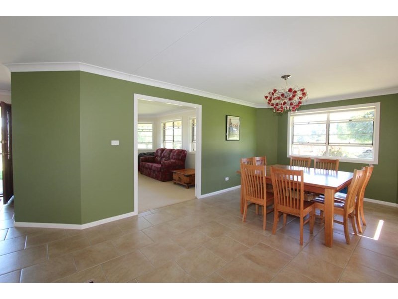 142 Cowper Street, Tenterfield NSW 2372