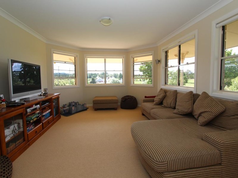 142 Cowper Street, Tenterfield NSW 2372