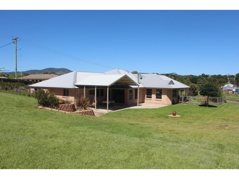 142 Cowper Street, Tenterfield NSW 2372