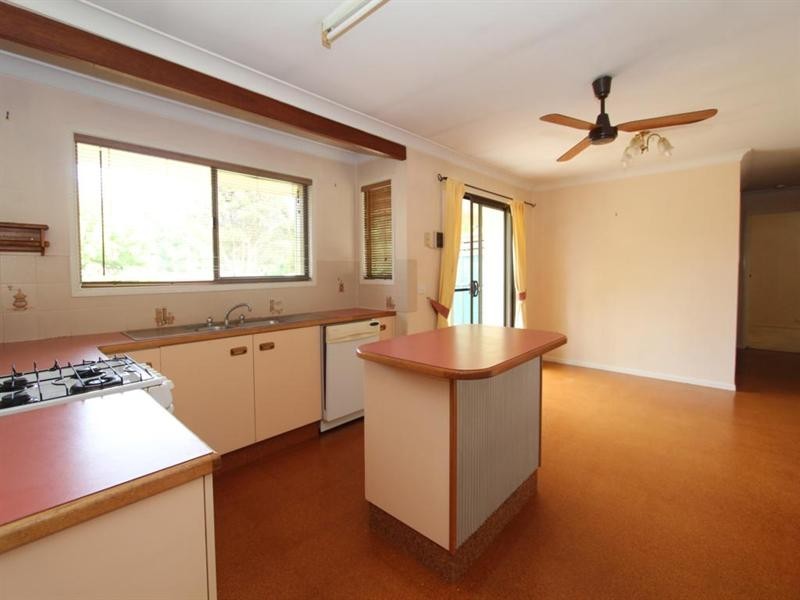 25 George Street, Tenterfield NSW 2372