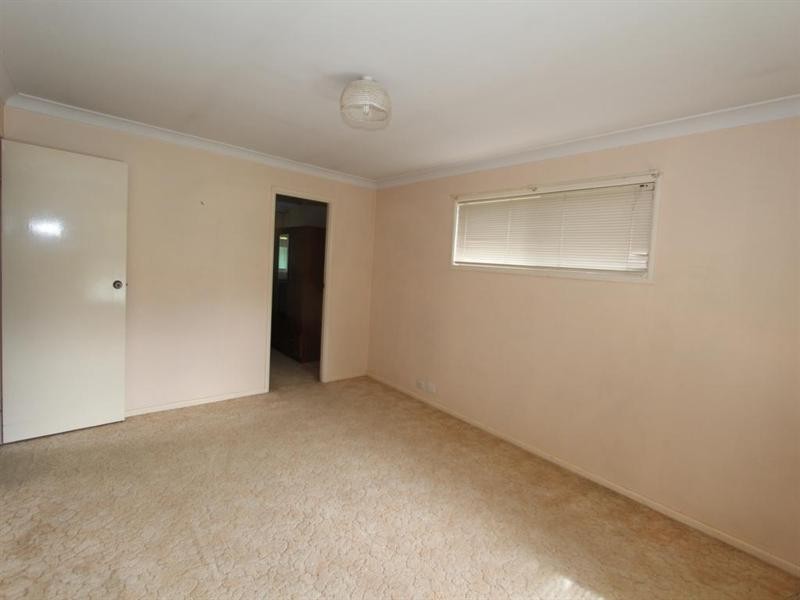 25 George Street, Tenterfield NSW 2372