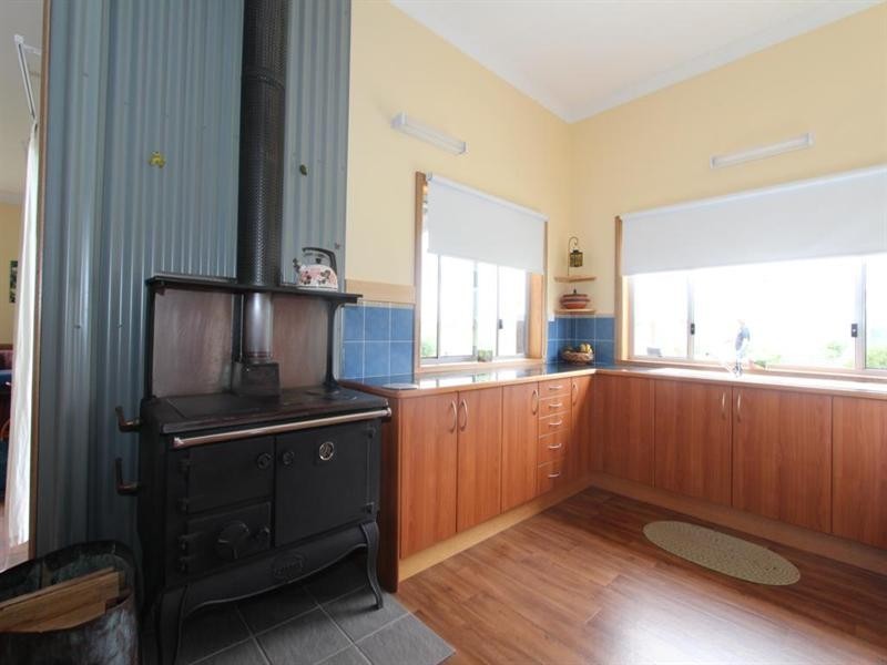 1925 Bruxner Highway, Tenterfield NSW 2372