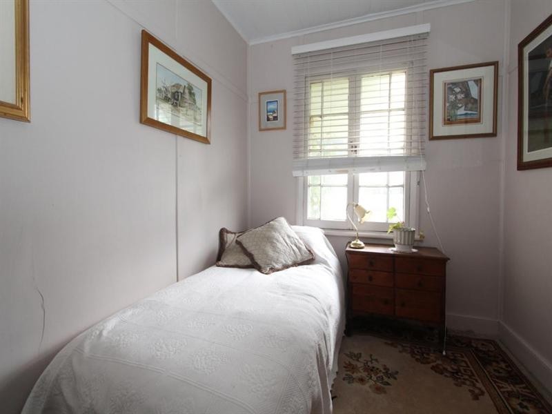 387 Rouse Street, Tenterfield NSW 2372