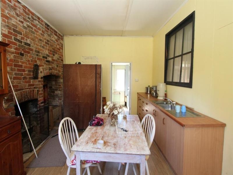 125 Douglas, Tenterfield NSW 2372