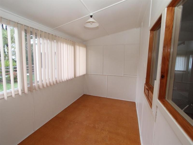 36 Margaret Street, Tenterfield NSW 2372