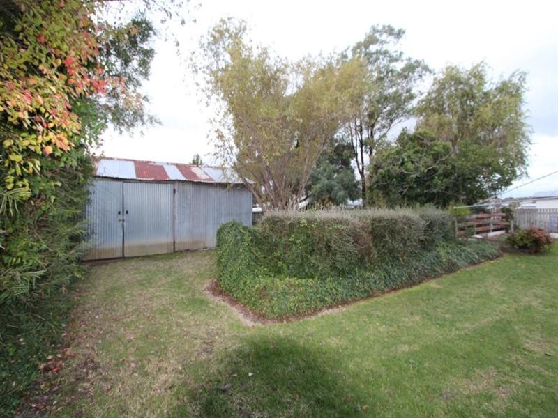 36 Margaret Street, Tenterfield NSW 2372