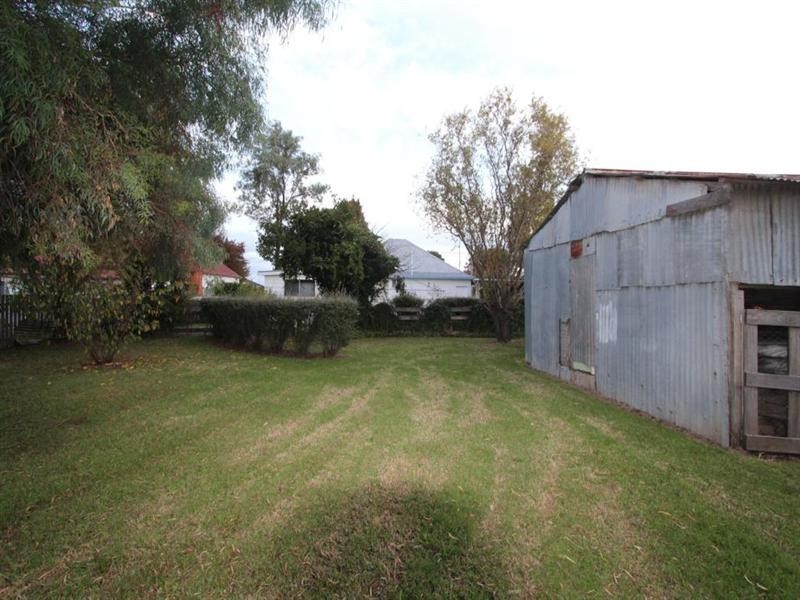 36 Margaret Street, Tenterfield NSW 2372