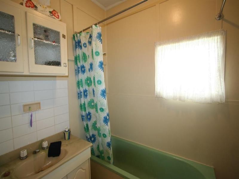 36 Manners Street, Tenterfield NSW 2372