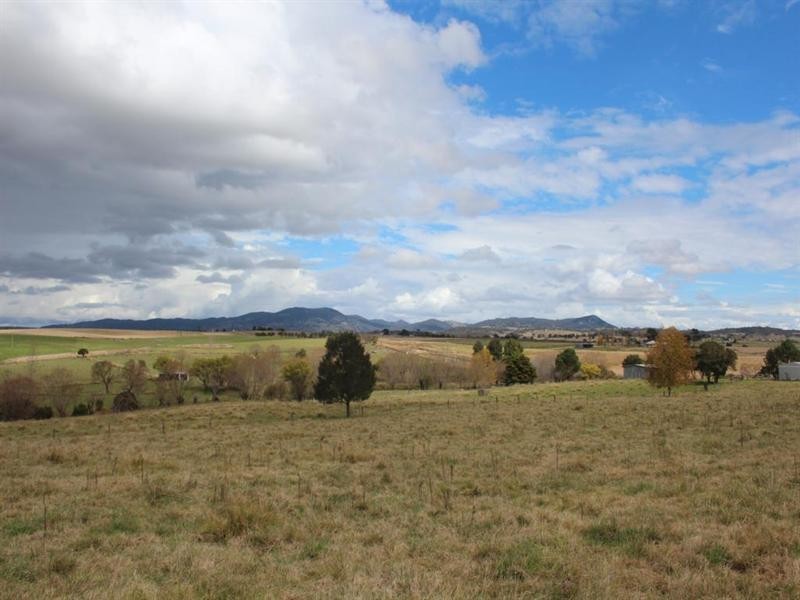 4 Mount Lindsay Road, Tenterfield NSW 2372