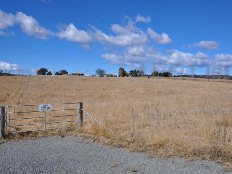 31 Bellevue Road, Tenterfield NSW 2372