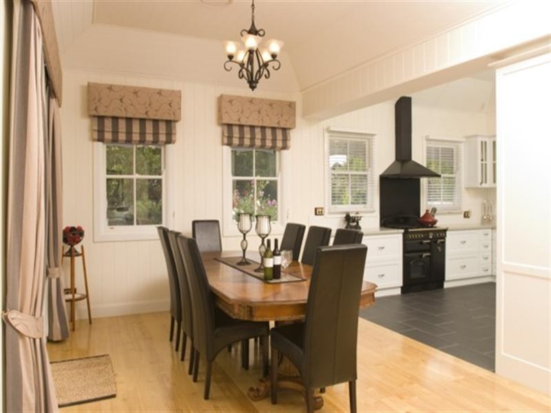 81 Logan Street, Tenterfield NSW 2372